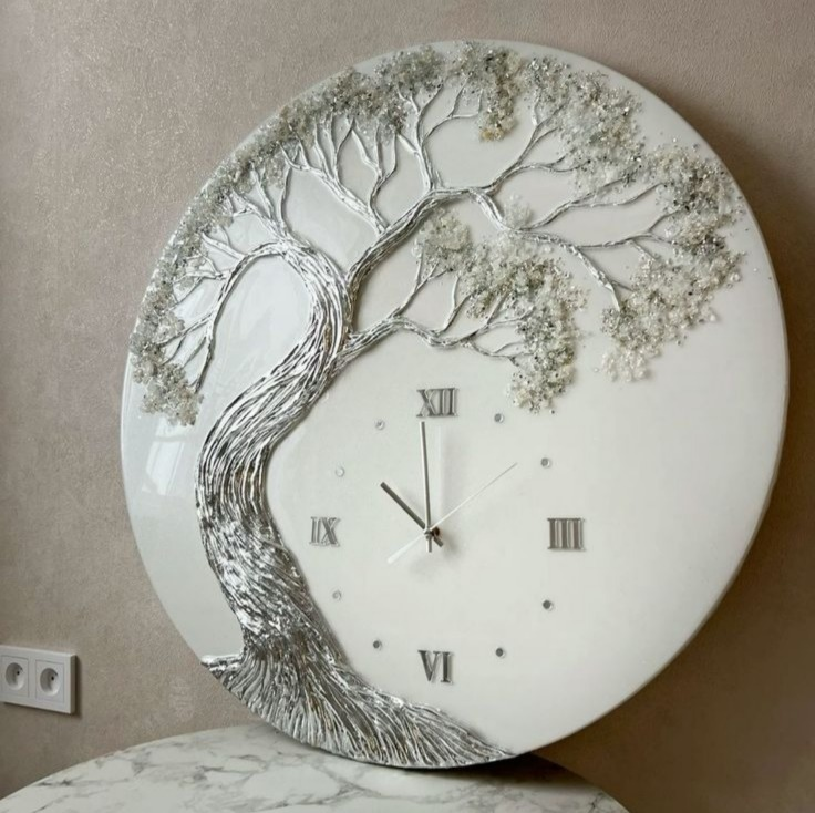 The Silver Roots of Time