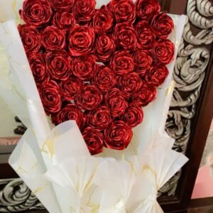 Heart of Eternal Bloom ( 30 FLOWERS )