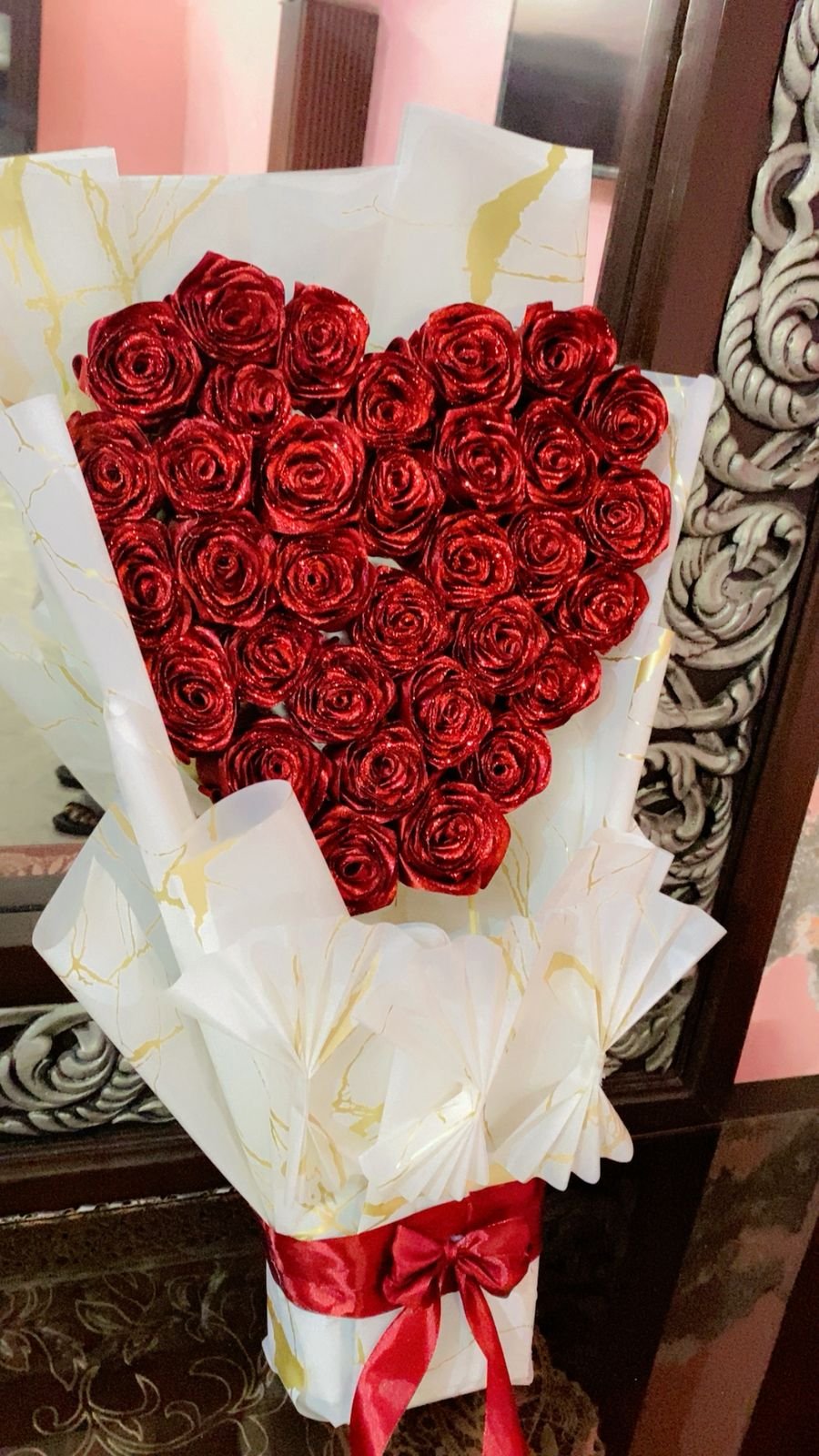 Heart of Eternal Bloom ( 30 FLOWERS )